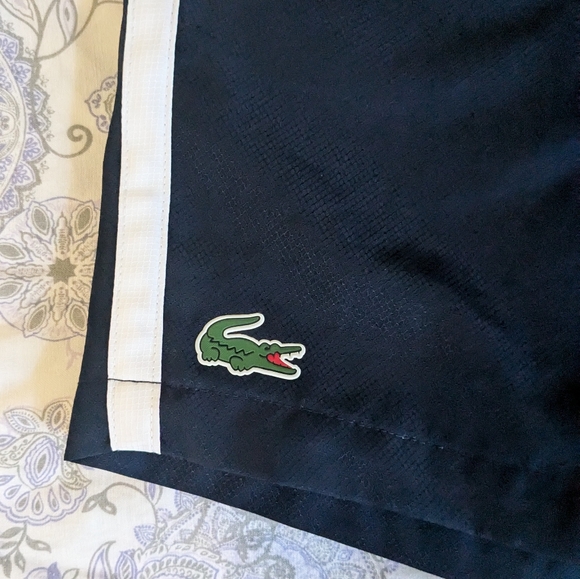 Lacoste men's athletic shorts - Picture 2 of 7
